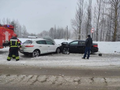 Два человека пострадали в ДТП на дороге Кандалакша — Полярные Зори
