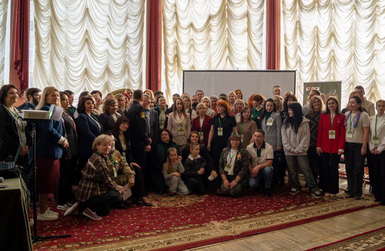 В Мурманске прошла стратегическая сессия для волонтеров СВО "Север помогает" В Мурманске прошла стратегическая сессия для волонтеров СВО "Север помогает"