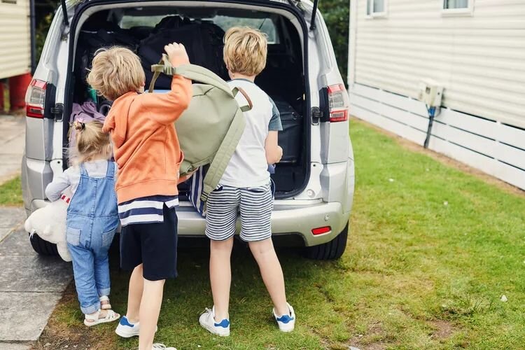 Как организовать идеальное автопутешествие с детьми