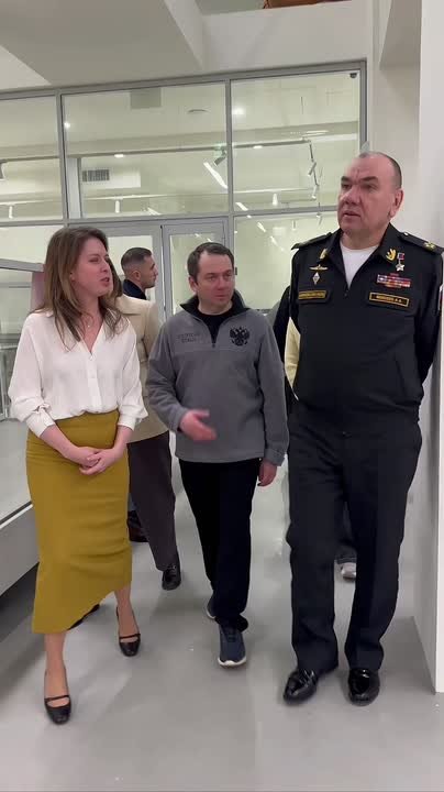 Андрей Чибис: Показал Главнокомандующему ВМФ России Александру Алексеевичу Моисееву обновлённую «Родину»