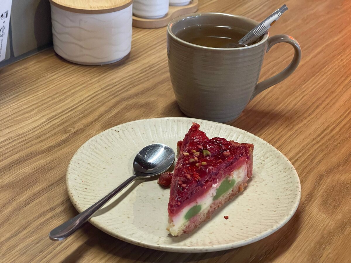 Вкусные моменты: как тарт и чай делают день особенным