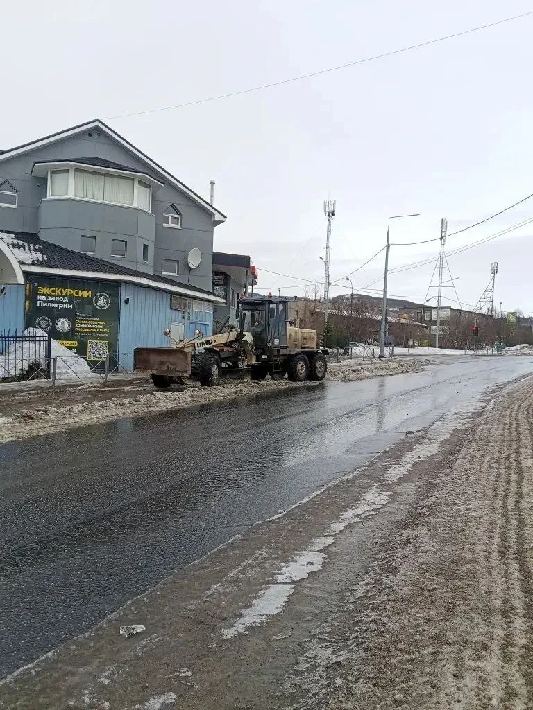 Губернатор Андрей Чибис на оперативном совещании поручил усилить контроль за содержанием территорий Губернатор Андрей Чибис на оперативном совещании поручил усилить контроль за содержанием территорий