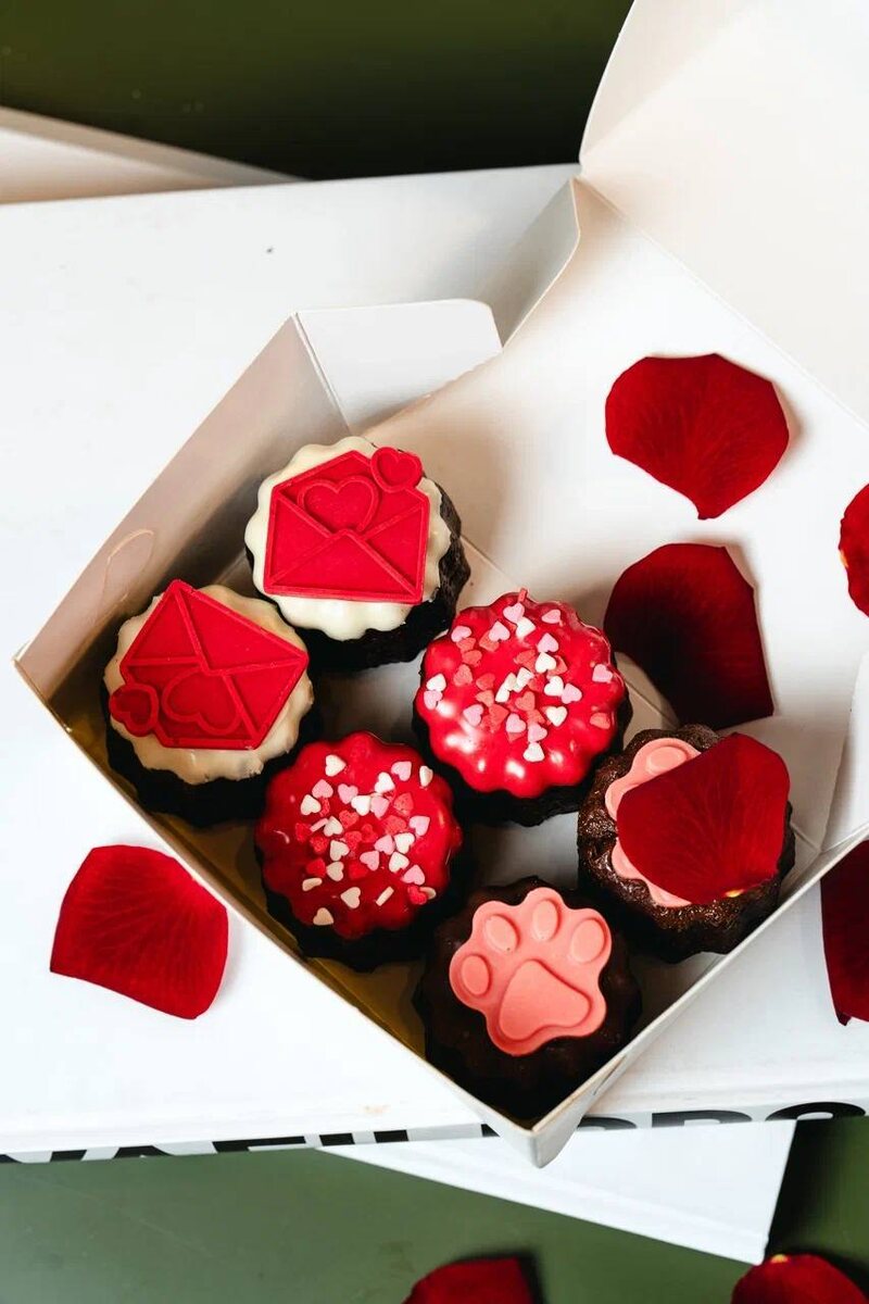 Пекарня Zhirnova создает романтические угощения к Дню Святого Валентина