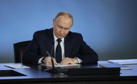 Путин подписал указ о помиловании 23 женщин с особыми обстоятельствами