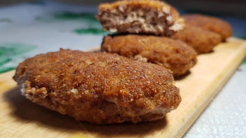 Котлеты Микояна: гастрономический символ советской эпохи