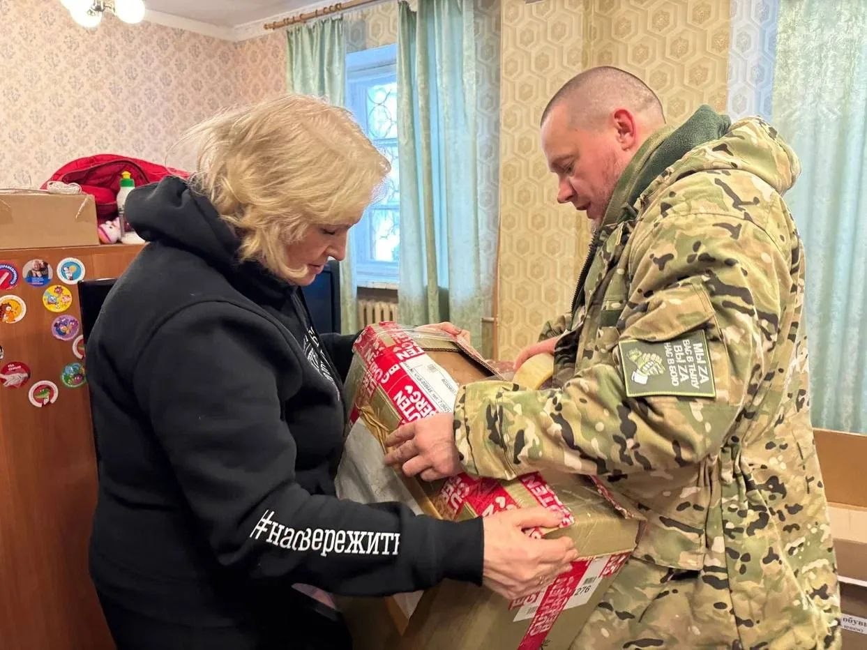 «Север помогает»: апатитчане и оленегорцы отправили в зону проведения СВО очередную партию дополнительной помощи «Север помогает»: апатитчане и оленегорцы отправили в зону проведения СВО очередную партию дополнительной помощи