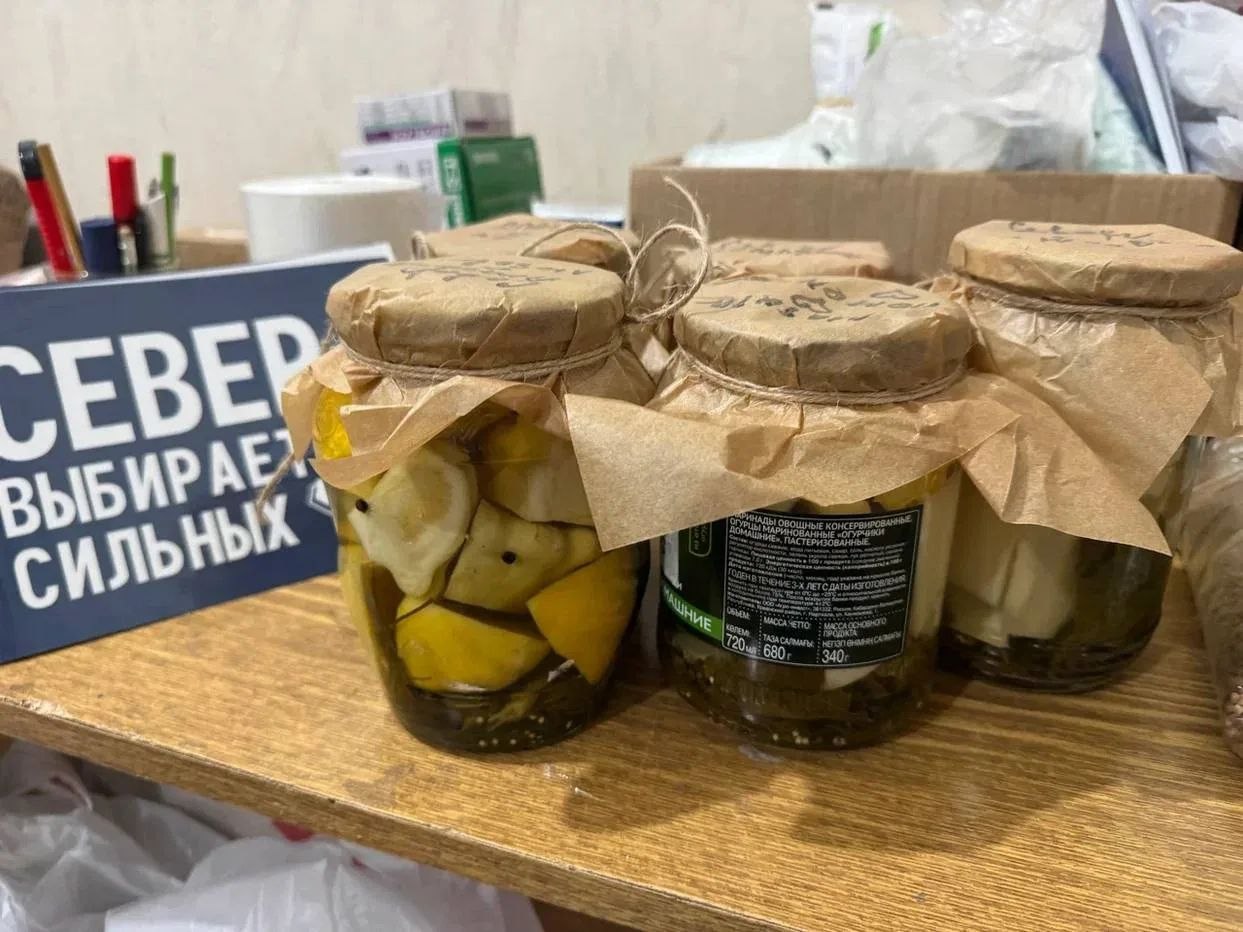 «Север помогает»: апатитчане и оленегорцы отправили в зону проведения СВО очередную партию дополнительной помощи «Север помогает»: апатитчане и оленегорцы отправили в зону проведения СВО очередную партию дополнительной помощи