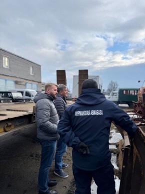 Дмитрий Банников проверил готовность Мурманской авиабазы к пожароопасному сезону