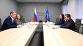 Андрей Чибис обсудил с гендиректором лизинговой компании развитие Мурманского транспортного узла