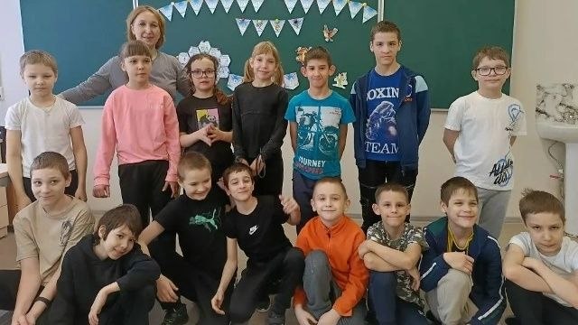 Более 3,8 тысячи детей проводят весенние каникулы в пришкольных лагерях Мурманской области