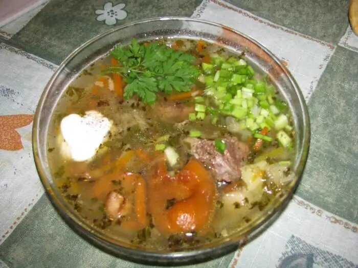 Секреты первых блюд русской кухни: от щей до супов