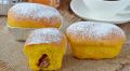 Пухлые тыквенные булочки с вареной сгущенкой – идеальное угощение