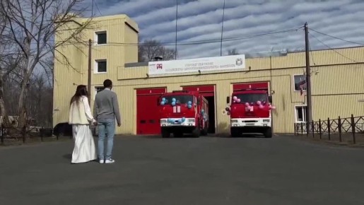 В Кировске пожарные устроили для коллеги гендер-пати
