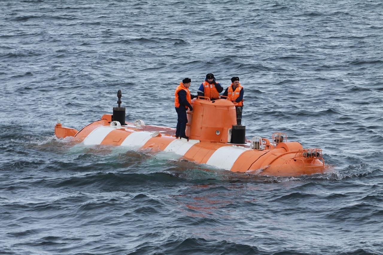 Задачи прежние – спасать и помогать Задачи прежние – спасать и помогать