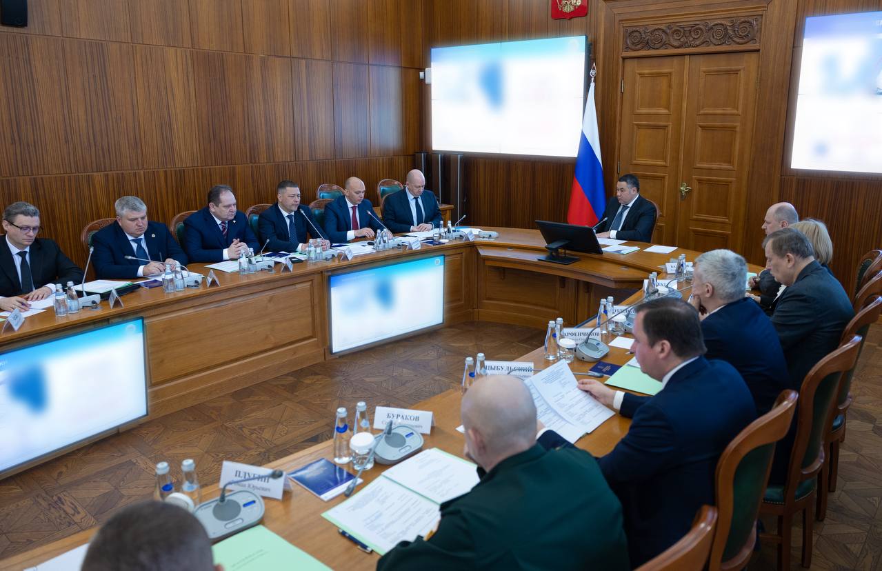 Арктика - точка притяжения мировых держав: Андрей Чибис принял участие в выездном заседании Совета при полномочном представителе Президента РФ в Северо-Западном федеральном округе Игоре Рудене Арктика - точка притяжения мировых держав: Андрей Чибис принял участие в выездном заседании Совета при полномочном представителе Президента РФ в Северо-Западном федеральном округе Игоре Рудене