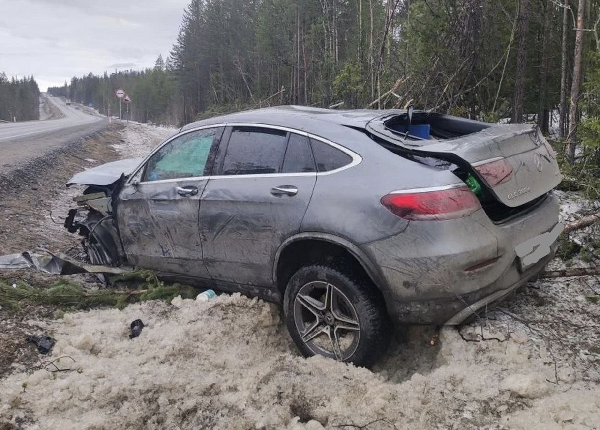 За прошедшие сутки на автодорогах Кольского Заполярья зарегистрировано три дорожно-транспортных происшествия, в результате которых четыре человека получили ранения За прошедшие сутки на автодорогах Кольского Заполярья зарегистрировано три дорожно-транспортных происшествия, в результате которых четыре человека получили ранения