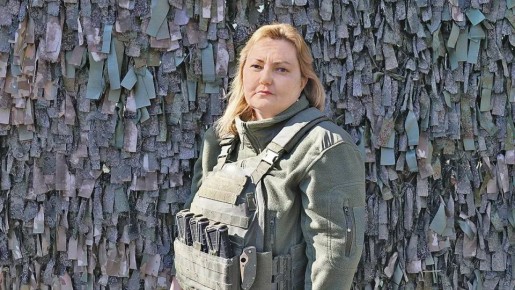 Помогает и спасает Елена Крутая