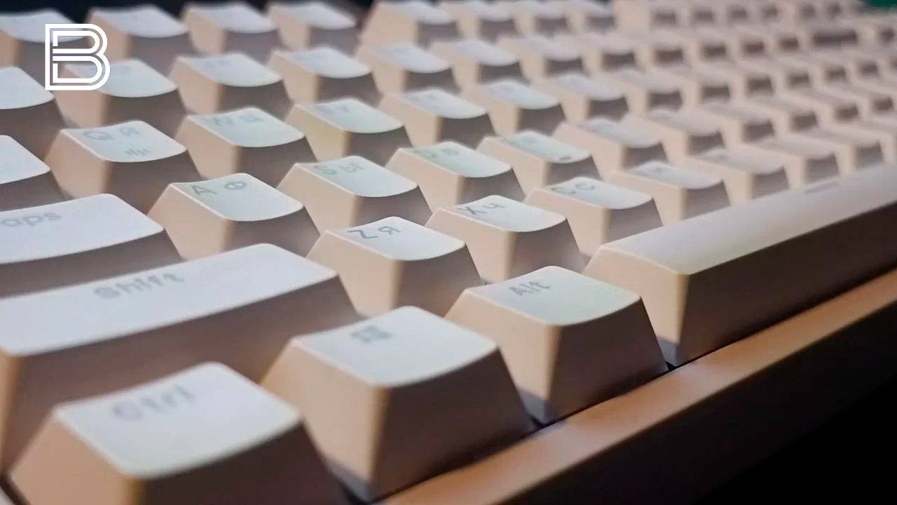 7 апреля - День рождения Рунета