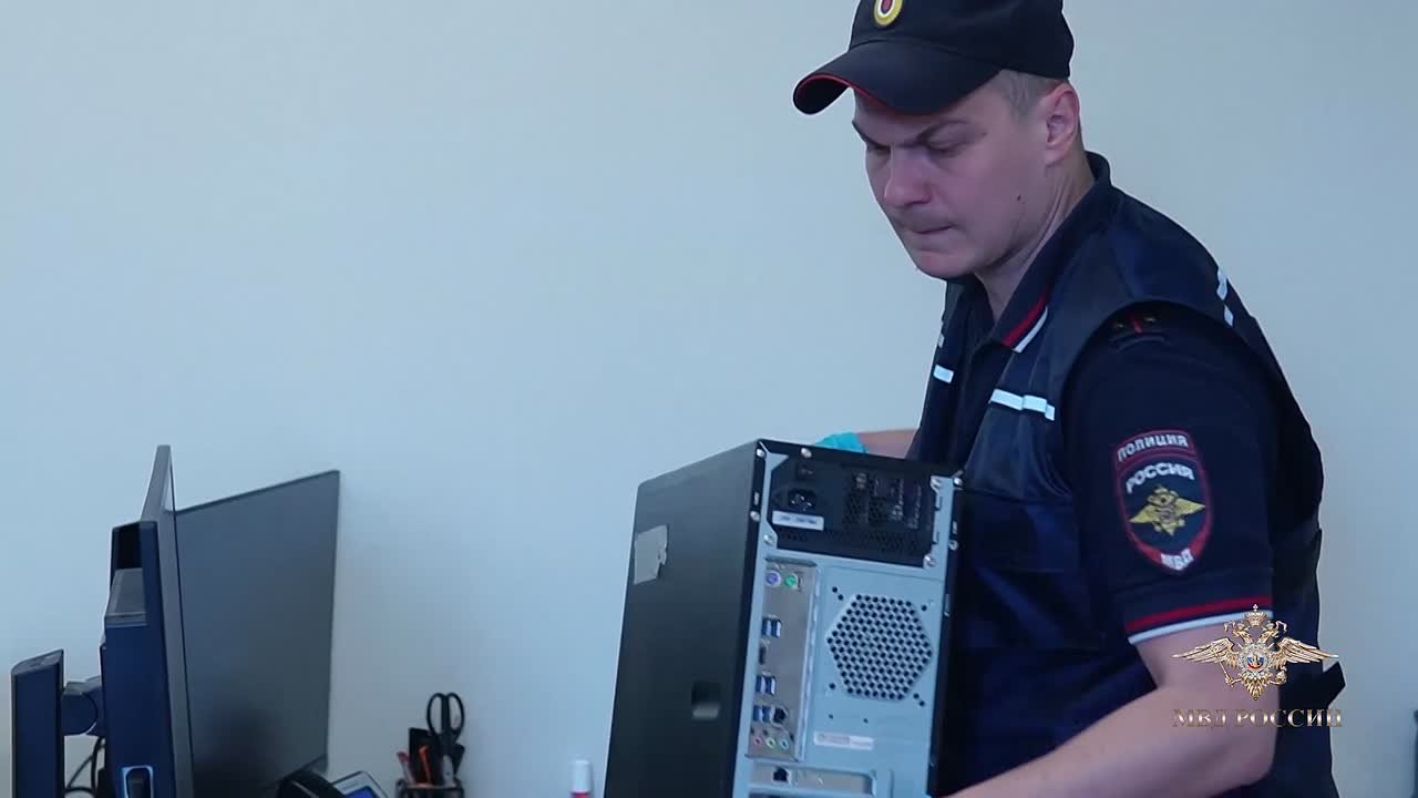 Ирина Волк: Мои коллеги из подмосковного Щёлкова во взаимодействии с Департаментом военной контрразведки ФСБ России выявили факт мошеннических действий при ремонте многоквартирных домов для военнослужащих