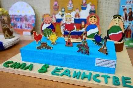 На базе мурманской основной общеобразовательной школы № 58 имени Героя России Романа Манкевича стартовал ежегодный фестиваль «Город Мастеров»