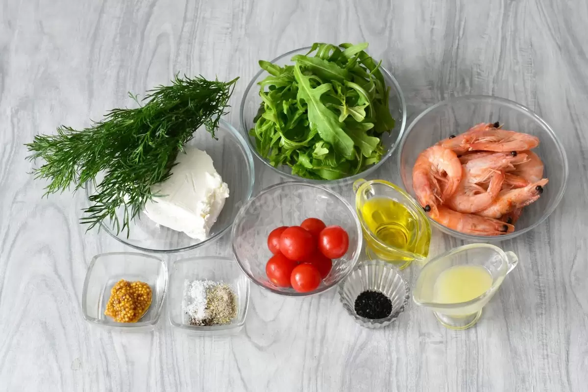 Освежающий салат венок: уникальный рецепт креветок с рукколой для праздничного стола