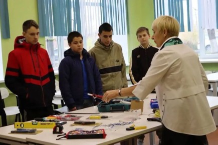 У выпускников школ горячая пора