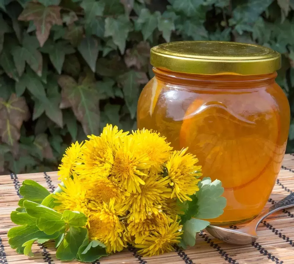 Солнечное варенье: как из одуванчиков и апельсинов создать уникальную сладость