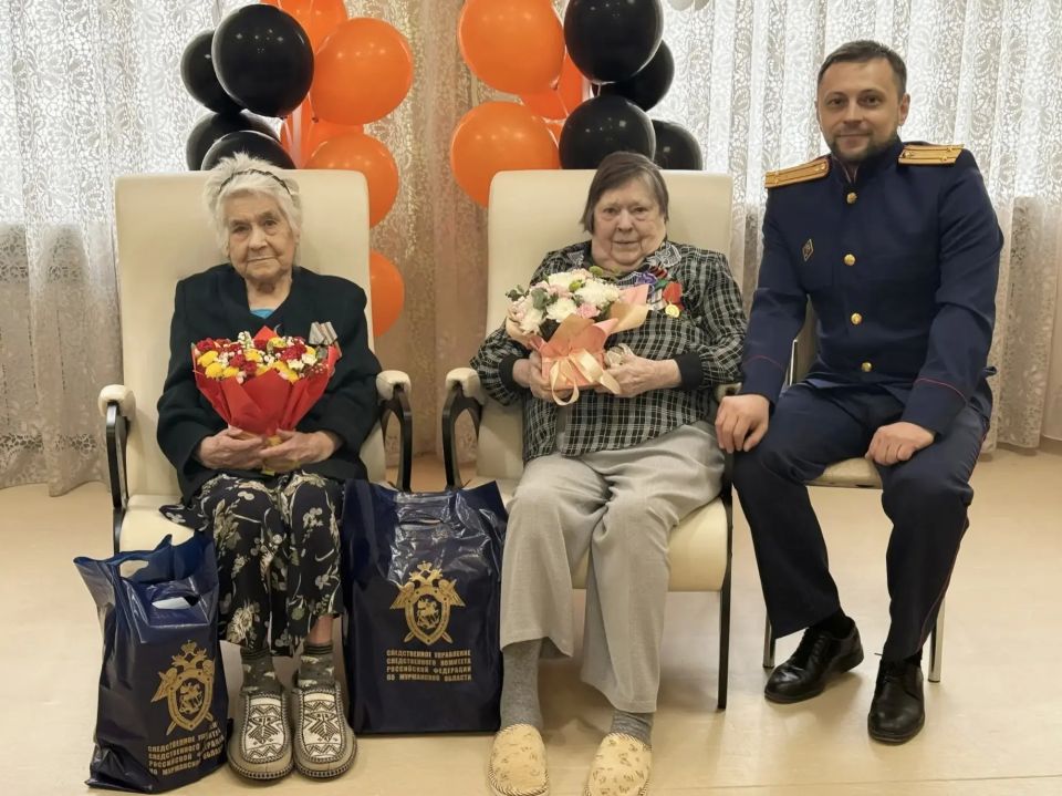 Сотрудники СУ СК России по Мурманской области навестили тружениц тыла