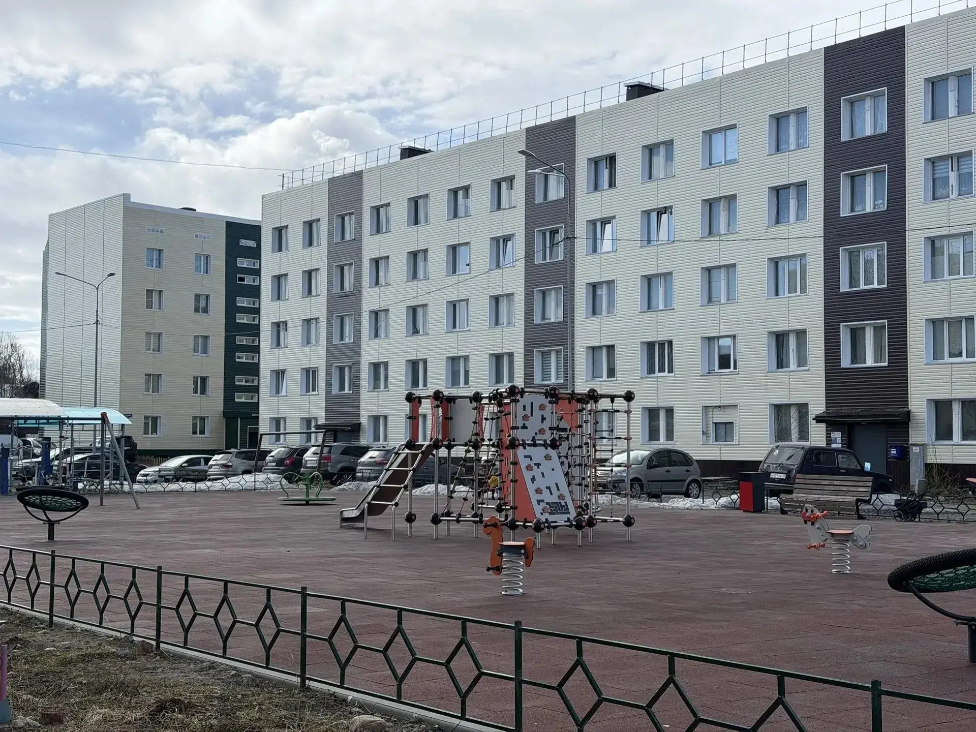 Губернатор Андрей Чибис озвучил ряд поручений по итогам рабочей поездки в Печенгский округ Губернатор Андрей Чибис озвучил ряд поручений по итогам рабочей поездки в Печенгский округ