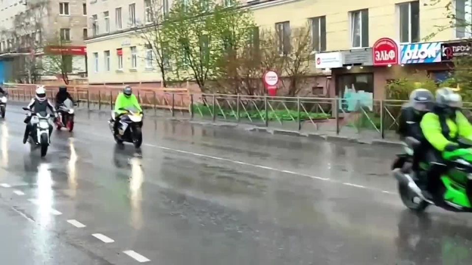 В Североморске байкеры открыли мотосезон