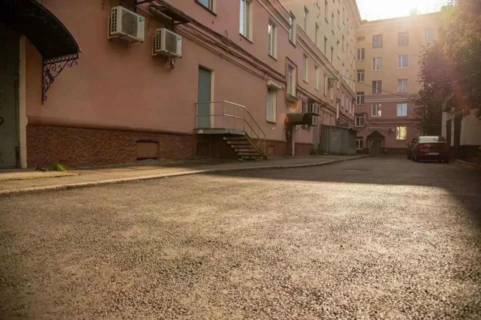 Планы по ямочному ремонту дворовых территорий стали одной из главных тем прошедшего оперативного совещания в правительстве Мурманской области Планы по ямочному ремонту дворовых территорий стали одной из главных тем прошедшего оперативного совещания в правительстве Мурманской области