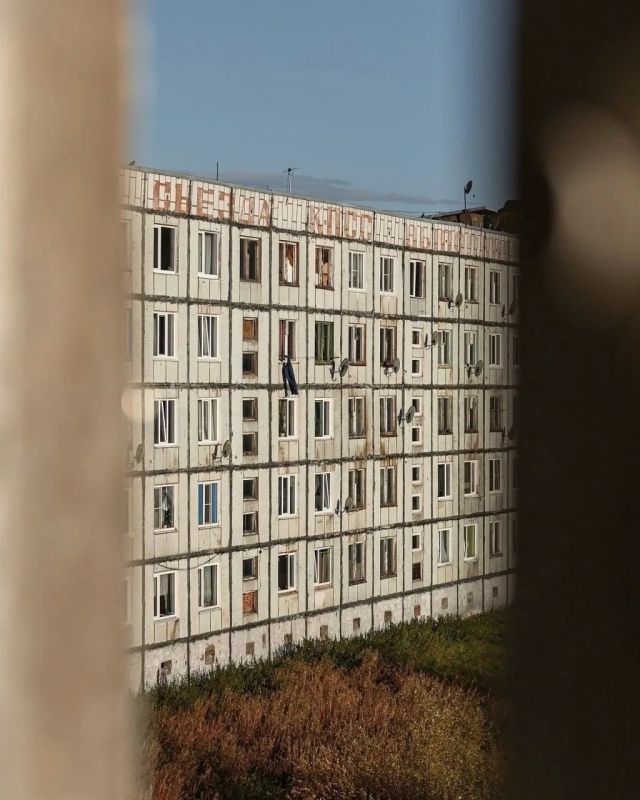 Лиинахамари — посёлок на берегу Баренцева моря Лиинахамари — посёлок на берегу Баренцева моря