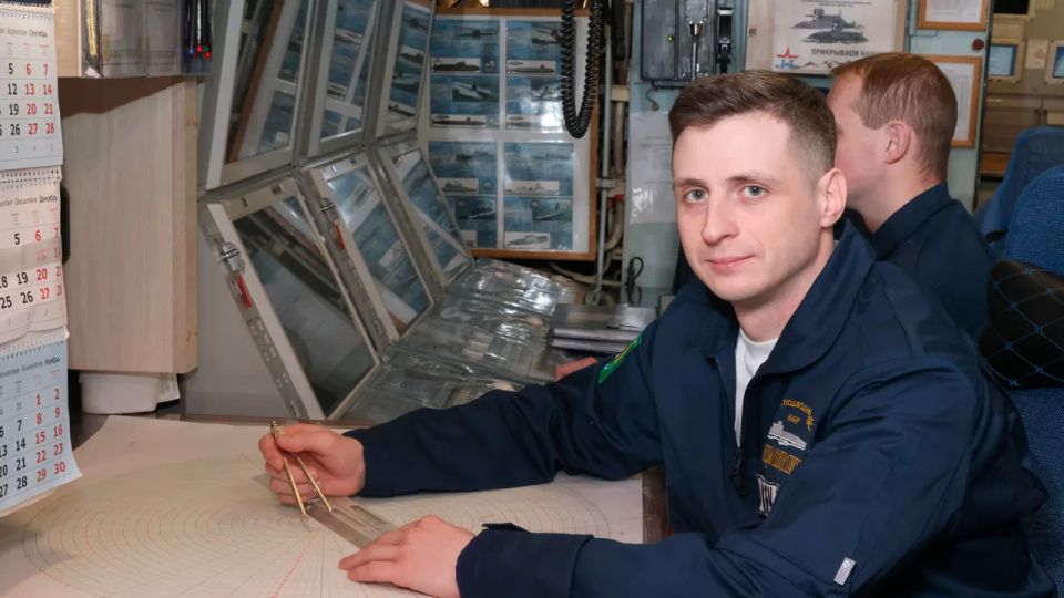 Жизнь в режиме боевого наблюдения Жизнь в режиме боевого наблюдения