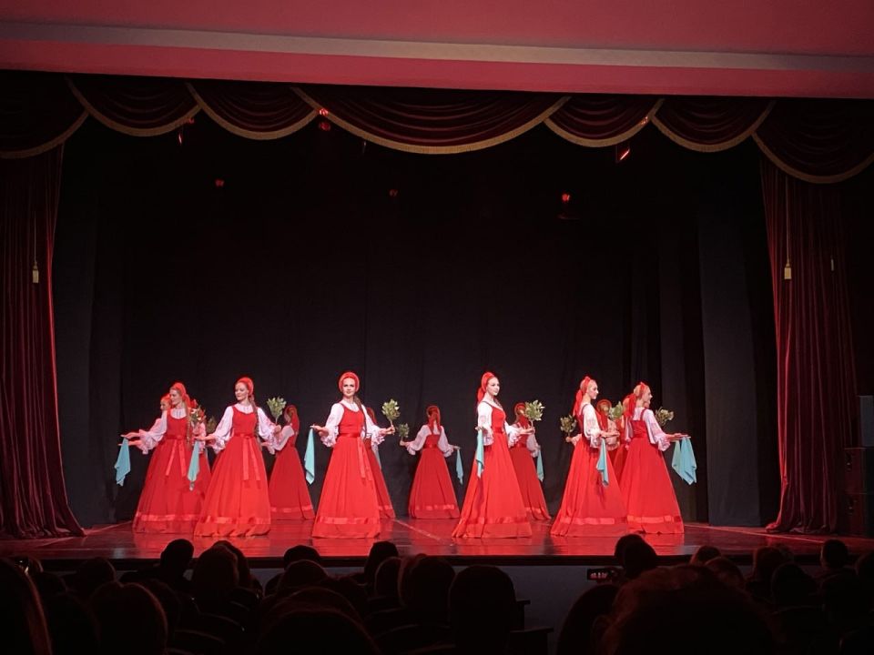 Апатитчанка стала артисткой легендарной «Березки» Апатитчанка стала артисткой легендарной «Березки»