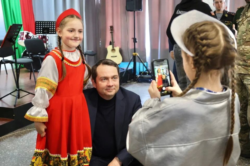 Андрей Чибис: Сегодня поздравил сотрудников 101 Краснознаменного Андрей Чибис: Сегодня поздравил сотрудников 101 Краснознаменного