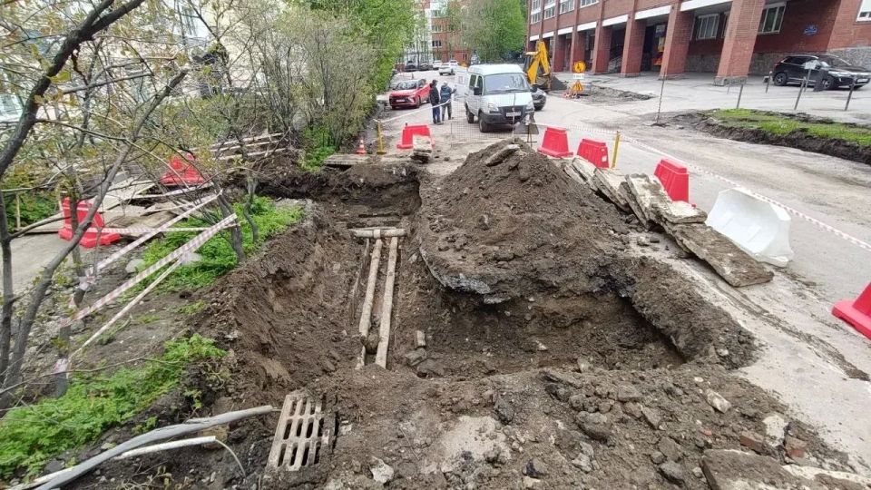 В Заполярье продолжается ремонтная кампания на коммунальных сетях