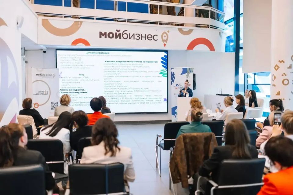 В Мурманской области завершился региональный этап федеральной образовательной программы «Мама-предприниматель» В Мурманской области завершился региональный этап федеральной образовательной программы «Мама-предприниматель»