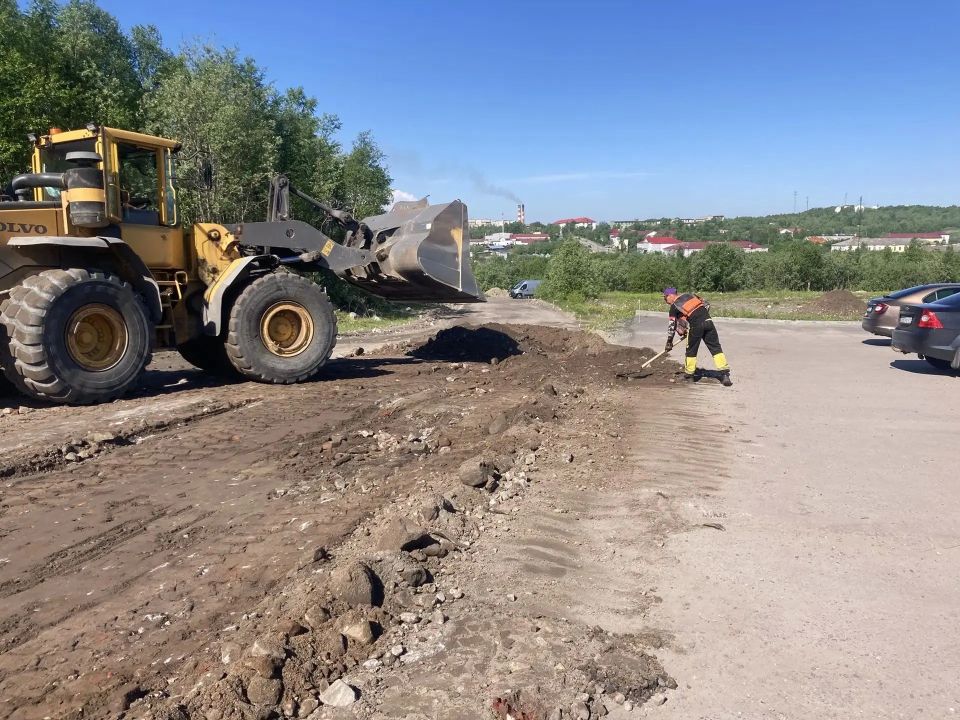 Народный план «На Севере – жить!»: стартовали дорожные работы на улице Матросской в Североморске! Народный план «На Севере – жить!»: стартовали дорожные работы на улице Матросской в Североморске!