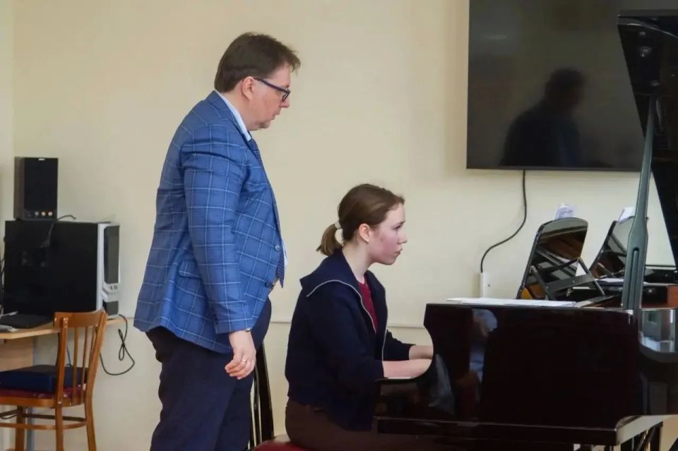 Юные северяне покоряют Петербург! Юные северяне покоряют Петербург!