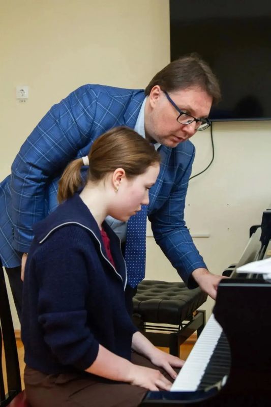 Юные северяне покоряют Петербург! Юные северяне покоряют Петербург!