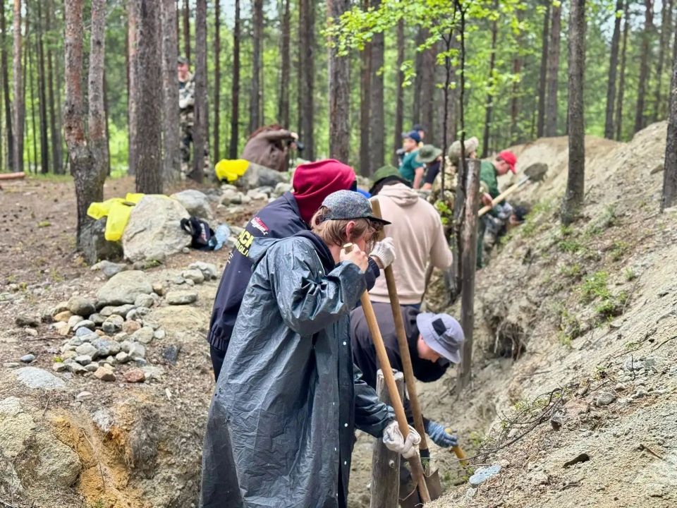 Поисковая экспедиция на реке Куреньга состоялась в Мурманской области Поисковая экспедиция на реке Куреньга состоялась в Мурманской области