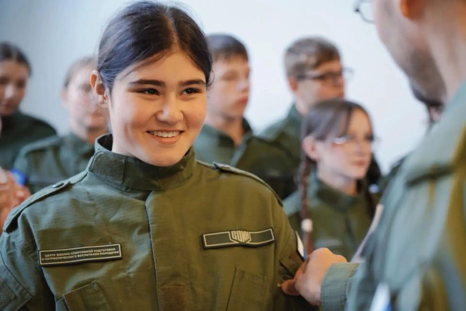 Герои Арктики: юные северяне осваивают тактику и первую помощь Герои Арктики: юные северяне осваивают тактику и первую помощь