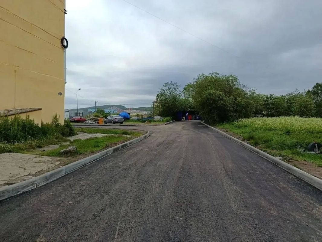 В Кольском округе продолжается дорожная кампания в рамках народной программы «На Севере - жить!» В Кольском округе продолжается дорожная кампания в рамках народной программы «На Севере - жить!»