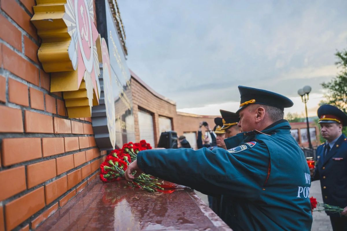Тот самый длинный день в году… Тот самый длинный день в году…
