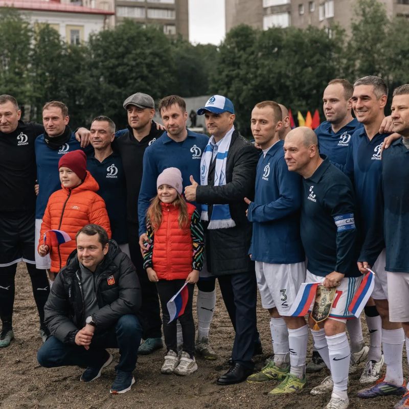 «Рыбник Севера» против «Динамо»: матч спустя десятилетия повторили в Мурманске «Рыбник Севера» против «Динамо»: матч спустя десятилетия повторили в Мурманске