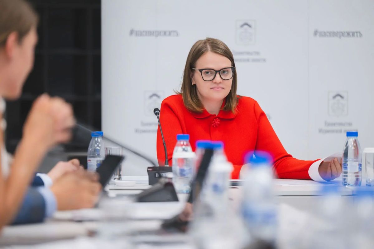 В День архитектора на заседании регионального архитектурно-градостроительного совета под руководством губернатора Андрея Чибиса эксперты обсудили планы по развитию Мурманска В День архитектора на заседании регионального архитектурно-градостроительного совета под руководством губернатора Андрея Чибиса эксперты обсудили планы по развитию Мурманска