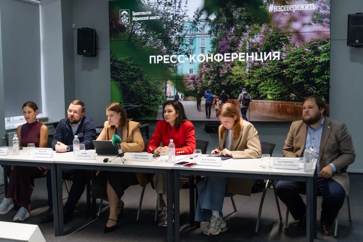 С коллегами ответили на вопросы журналистов по важной теме озеленения города-героя Мурманска С коллегами ответили на вопросы журналистов по важной теме озеленения города-героя Мурманска