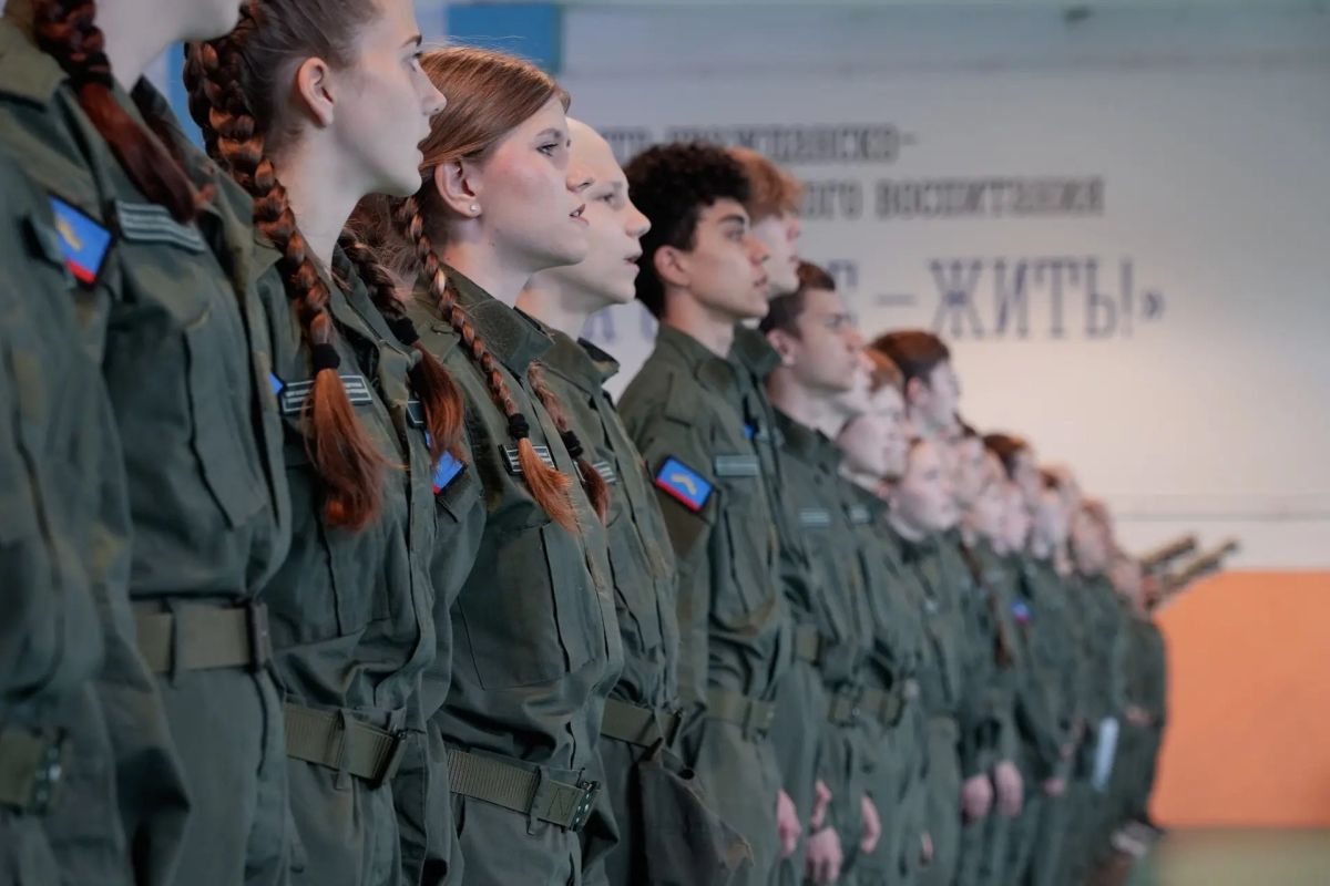 Север требует особой закалки»: третья смена «Время юных героев» торжественно закрыта Север требует особой закалки»: третья смена «Время юных героев» торжественно закрыта