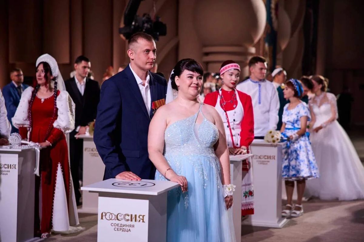 150 пар сказали «Да» — и среди них наши земляки! 150 пар сказали «Да» — и среди них наши земляки!