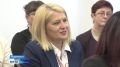 В Мурманске почетные знаки "СВОих не бросаем" вручили тем, кто оказал помощь и поддержку участникам спецоперации